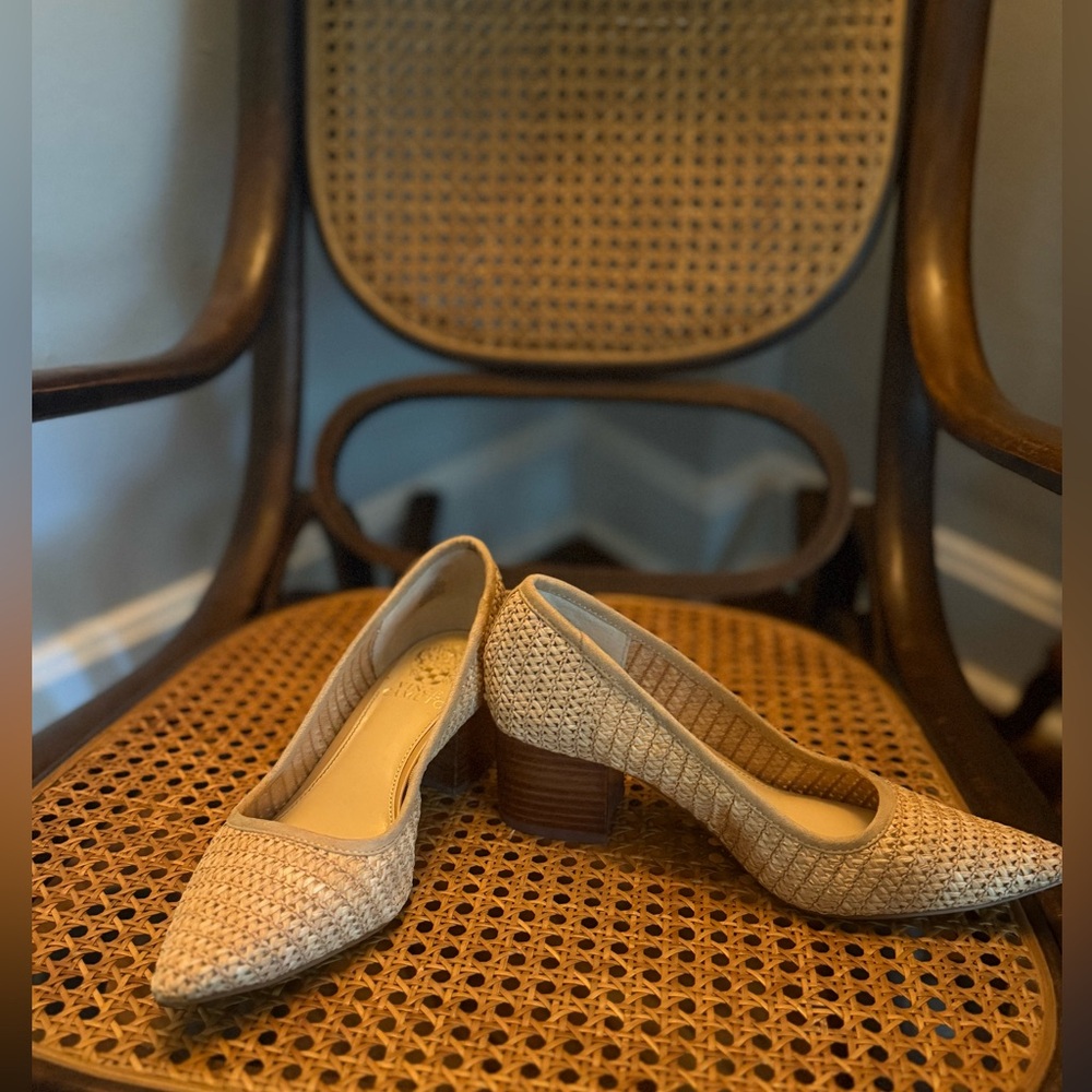 Elegant Tan Women's Heels